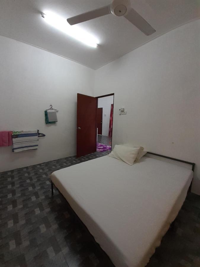 Homestay Idaman B B With 2 Room Aircond 2 Quen Bed And Not Sharing Room -Privacy Κουάλα Τερενγκάνου Εξωτερικό φωτογραφία