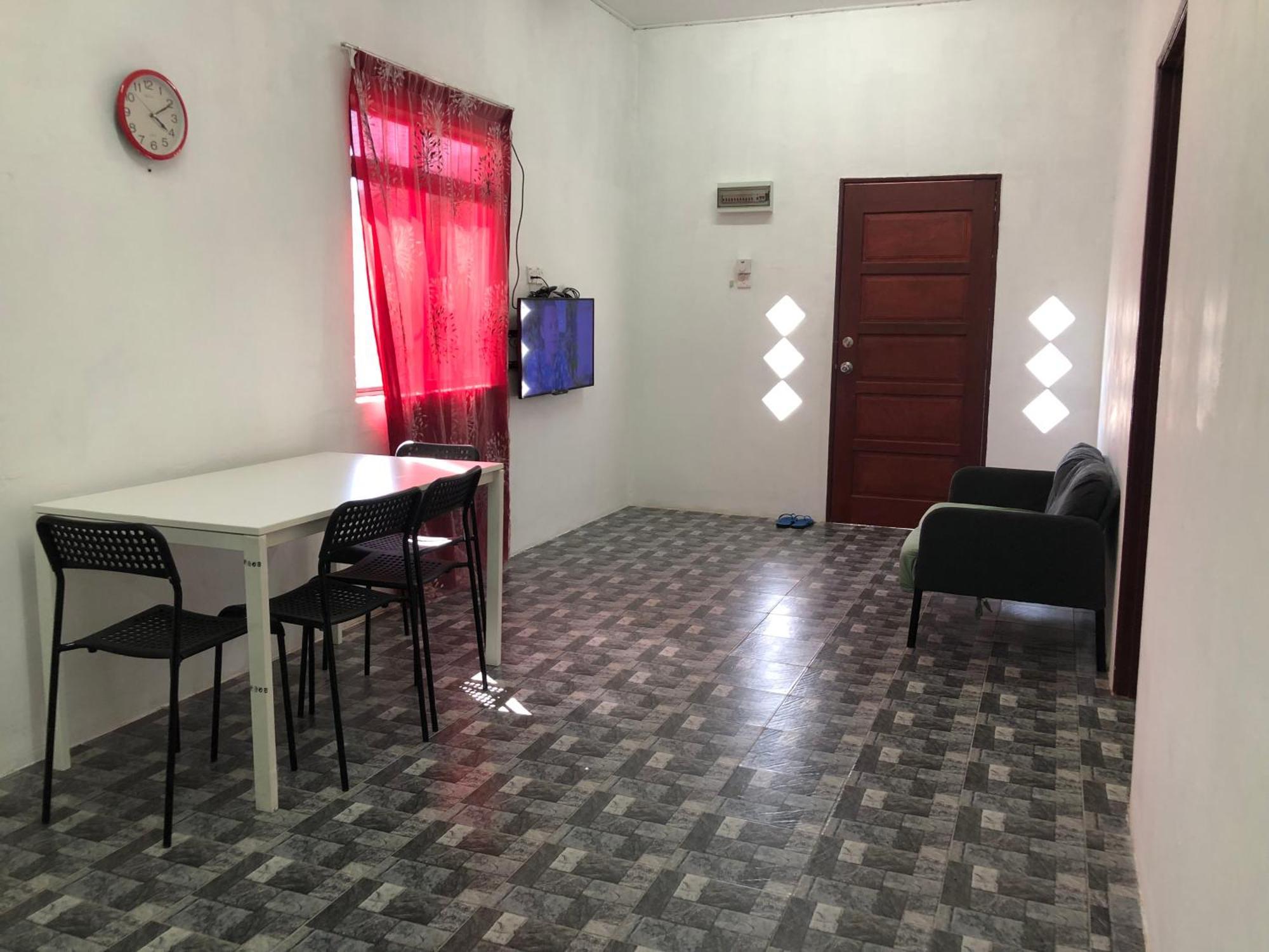 Homestay Idaman B B With 2 Room Aircond 2 Quen Bed And Not Sharing Room -Privacy Κουάλα Τερενγκάνου Εξωτερικό φωτογραφία