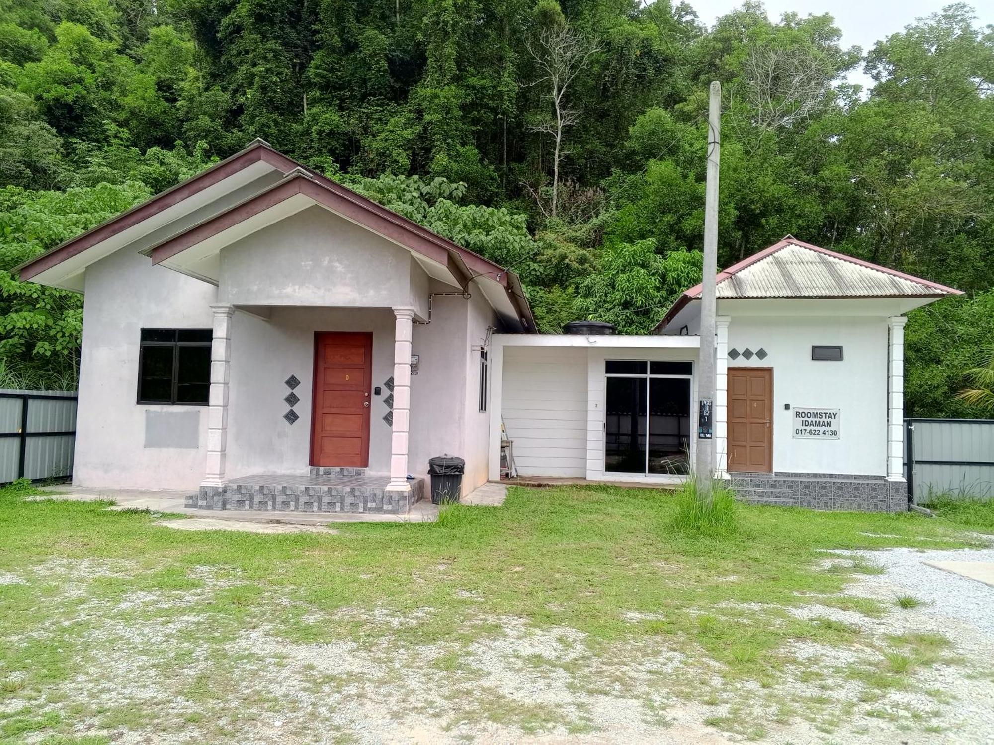 Homestay Idaman B B With 2 Room Aircond 2 Quen Bed And Not Sharing Room -Privacy Κουάλα Τερενγκάνου Εξωτερικό φωτογραφία